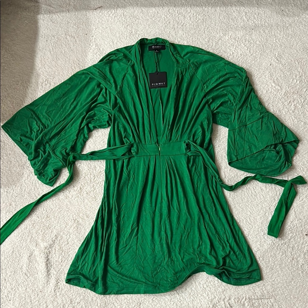 Emerald Green Balloon Sleeve Wrap Robe